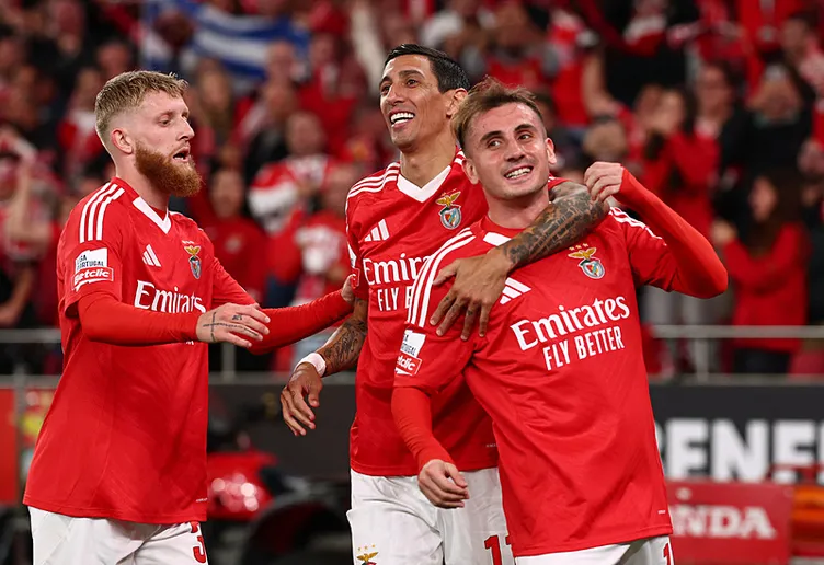 Son dakika haberleri: Kerem Aktürkoğlu’na büyük onur! En iyiler listesine seçildi...