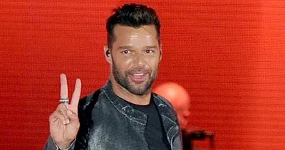 Ricky Martin’in yüzüne ne oldu?