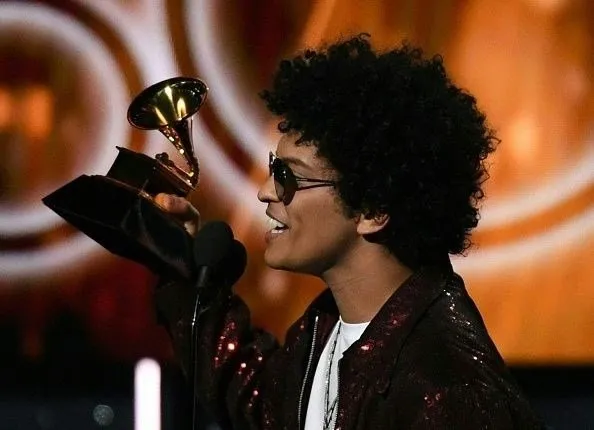 60. Grammy ödülleri sahiplerini buldu! Grammy ödüllerini kimler kazandı?