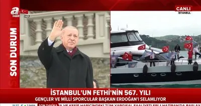 İstanbul’un Fethi’nin 567. yılında gençler ve Milli Sporcular, Cumhurbaşkanı Erdoğan’ı selamladı | Video