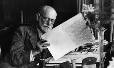 Sigmund Freud kimdir? Freud dizisi konusu ve oyuncuları...