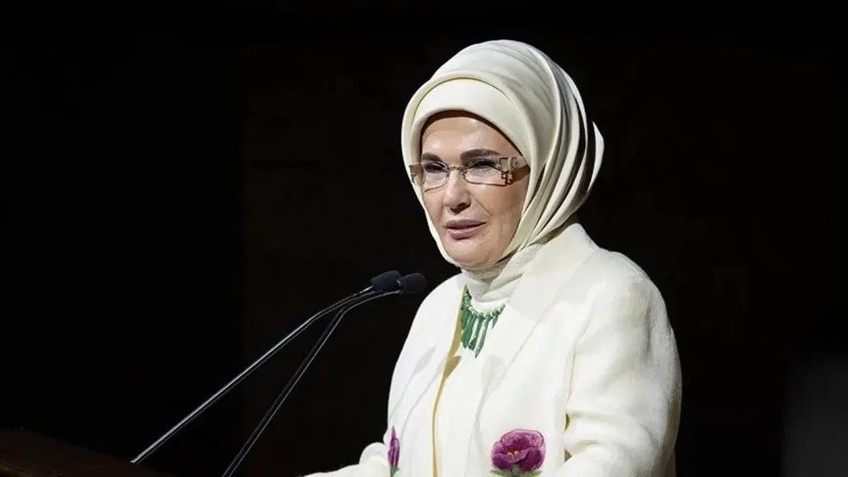 Emine Erdoğan’dan ‘Gönül Elçileri Koruyucu Aile Vizyon Çalıştayı Kapanış Programı’na ilişkin paylaşım Emine Erdoğan’dan ‘Gönül Elçileri Koruyucu Aile Vizyon Çalıştayı Kapanış Programı’na ilişkin paylaşım
