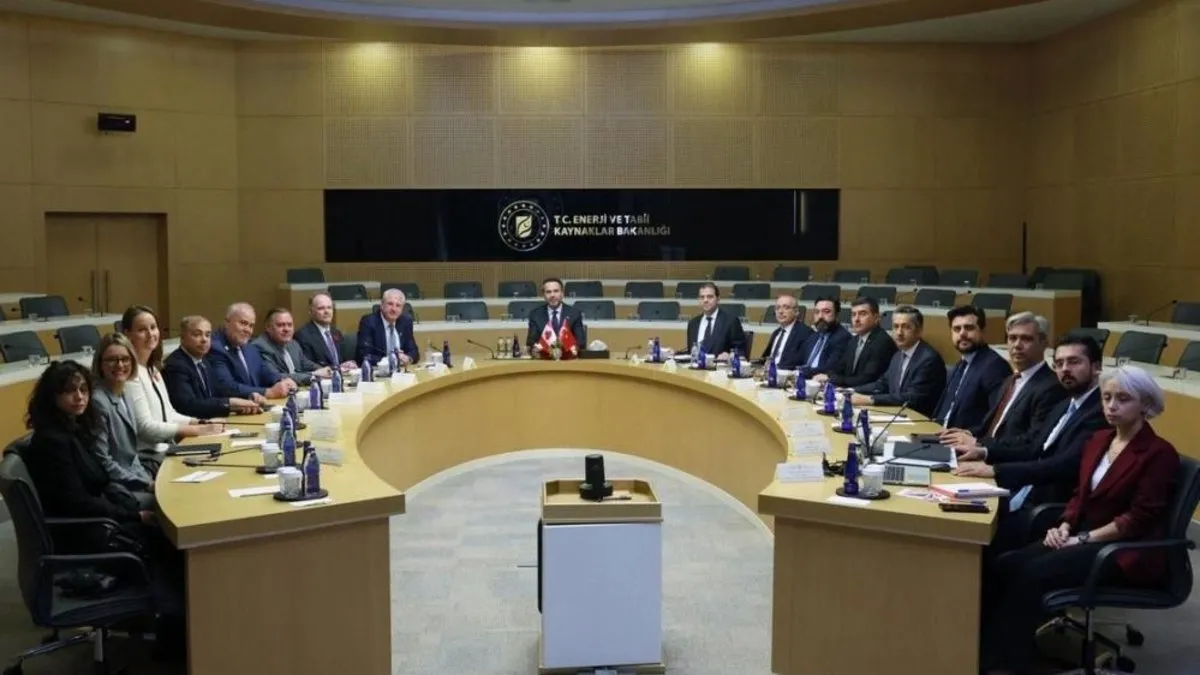 Bakan Bayraktar: Nükleer santrallerle ilgili görüşmelerimizi sürdürüyoruz