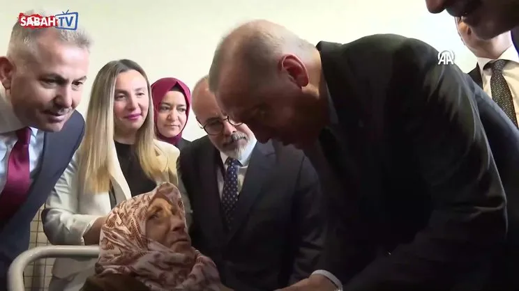 Başkan Erdoğan kendisiyle tanışmak isteyen 102 yaşındaki Gülsüm Sakallı ile görüştü | Video