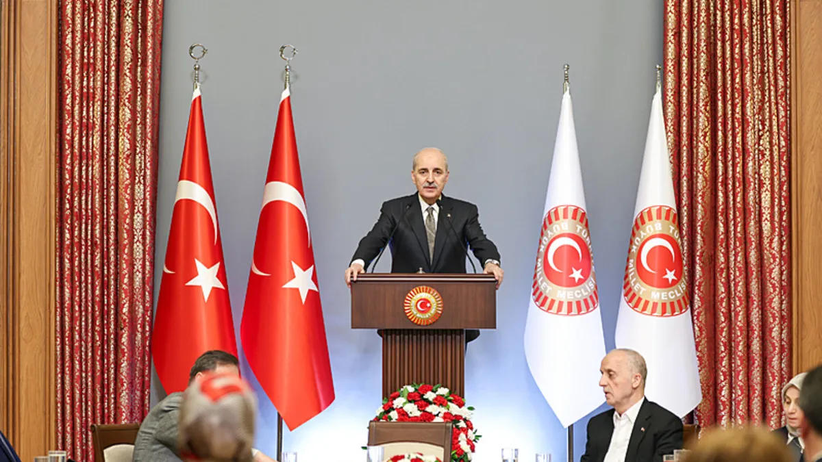 TBMM Başkanı Kurtulmuş’tan kararlılık vurgusu: “TBMM Türkiye’nin sorunlarını çözebilecek kabiliyettedir” TBMM Başkanı Kurtulmuş’tan kararlılık vurgusu: “TBMM Türkiye’nin sorunlarını çözebilecek kabiliyettedir”