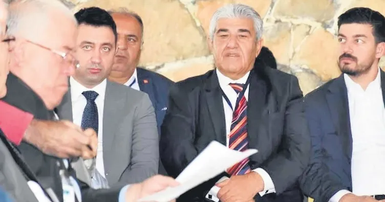 CHP’de istifa şoku