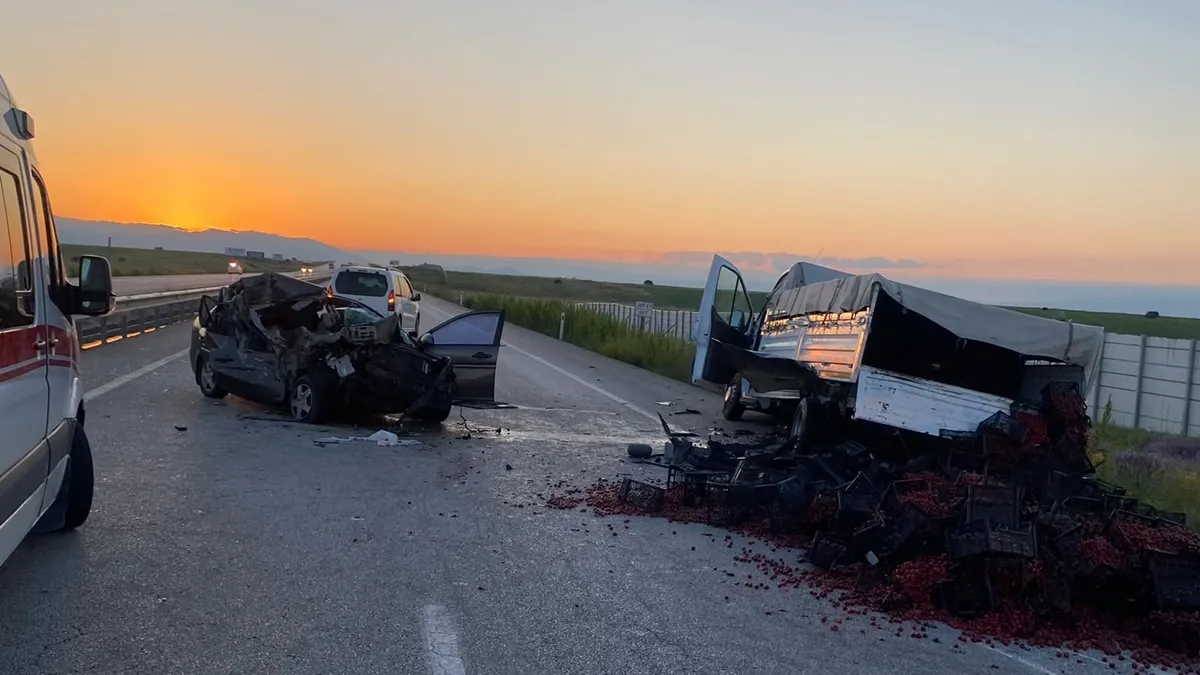 Erzurum'da trafik kazası sonrası olay yeri