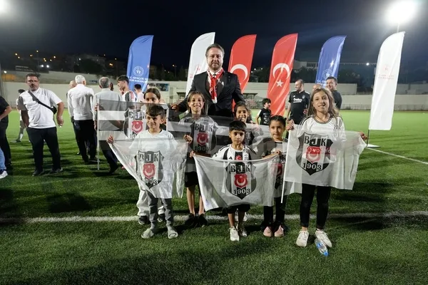 besiktas-u-16-takimi-sirnak-petrolspor-u-16-takimi-dostluk-maci-yapti-1750792382359.jpg