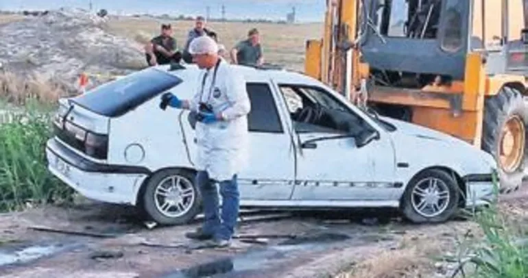 Dereye uçan araçtaki 3 çocuk öldü