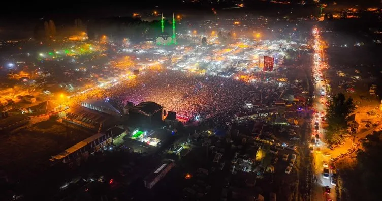 Alanya’da Gökbel coşkusu iki muhteşem konseri 70 bin kişi izledi