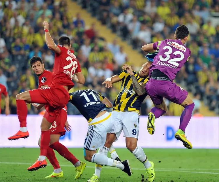 Fenerbahçe Antalyaspor maçından kareler