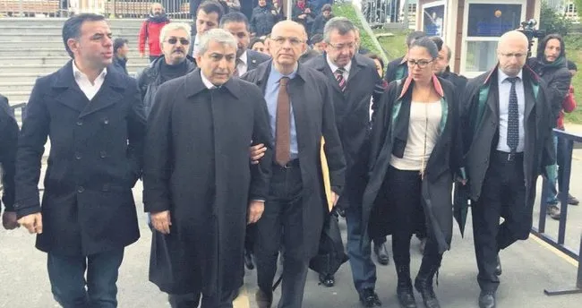 CHP’li Berberoğlu FETÖ’den yargılanıyor