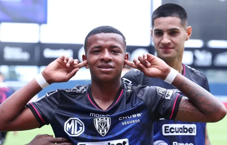 Son dakika haberi: Beşiktaş’tan Arroyo sonrası 2 bomba daha! Kartal transferde vites artırdı…