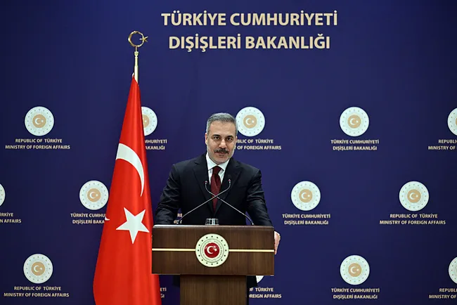 bakan-fidan-irana-askeri-mudahaleye-karsiyiz-1768473905230.jpeg Bakan Fidan: İran'a askeri müdahaleye karşıyız