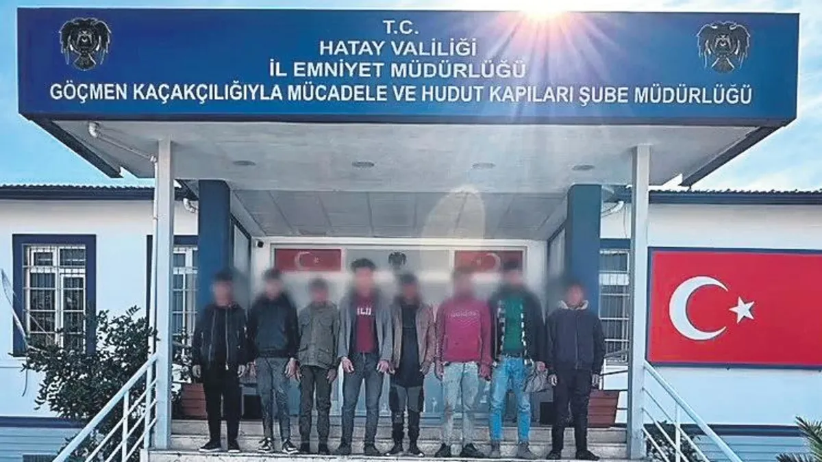 Göçmen kaçakçılarına 4 tutuklama