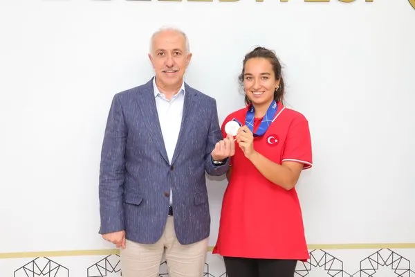 Milli sporcu Miray Ulaş'a desteğe devam