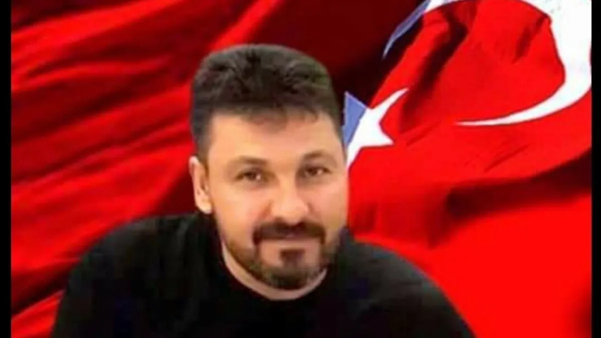 Hasta bebeğini bırakıp vatan aşkıyla sokağa koştu! FETÖ'cü hainlerin açtığı ateşle şehit oldu