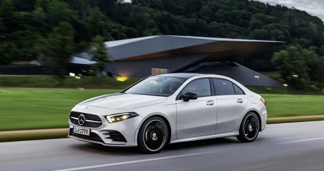 Daimler CEO’su Dieter Zetsche: İşler gün geçtikçe zorlaşıyor