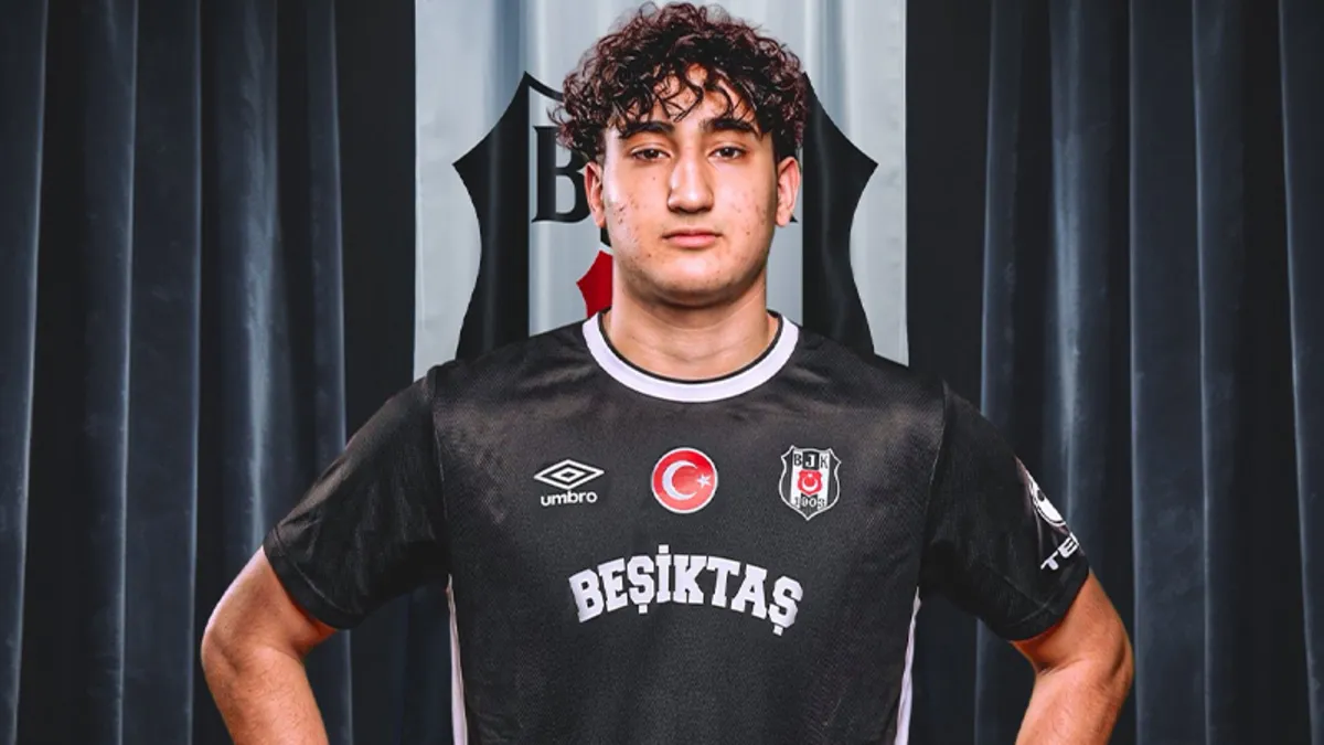 Beşiktaş hentbol takımının yeni transferi Atahan Akçam