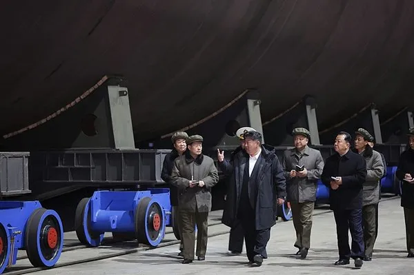 Kuzey Kore lideri Kim Jong-Un’dan yeni ’nükleer’ emri: O fotoğrafları ilk kez yayınladılar