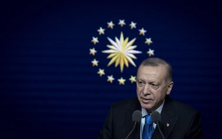 SON DAKİKA: Başkan Erdoğan’dan Rusya Ukrayna krizi açıklaması: Herkes sadece laf yapıyor NATO ne yapacaksa yapmalıdır!