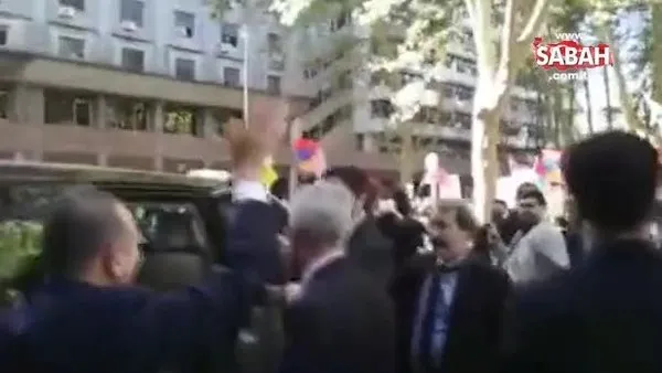 Bakan Çavuşoğlu, Uruguay'da Türkiye aleyhine slogan atan Ermeni protestoculara 