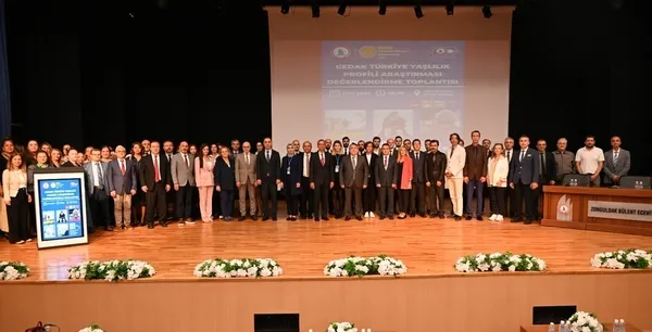 zbeude-turkiye-yaslilik-profili-arastirma-toplantisi-yapildi-1728887243291.jpg