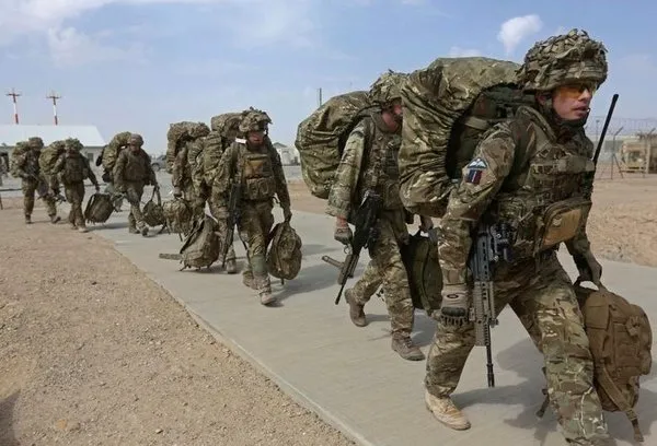 İngiliz ordusunda alarm: ’Şişman asker’ krizi! Her 4 askerden biri görevini yapamayacak halde...