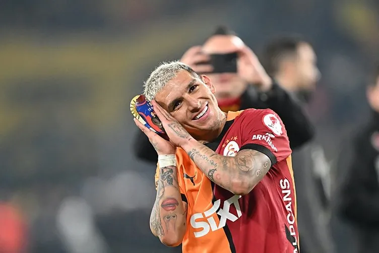 Son dakika Galatasaray haberi: Galatasaray’a kötü haber! Yıldız futbolcunun geleceği için karar verildi…