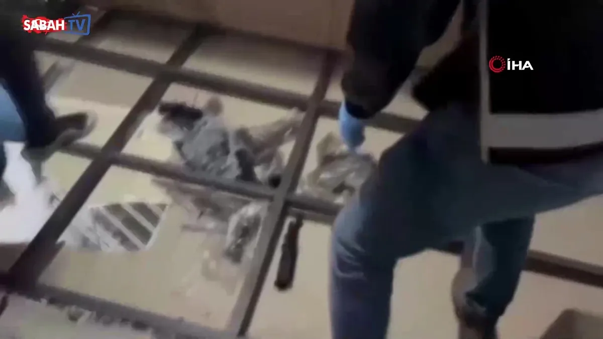 İstanbul’da son bir ayda sokak çetelerine operasyon: 145 gözaltı | Video videosunu izle İstanbul’da son bir ayda sokak çetelerine operasyon: 145 gözaltı | Video videosunu izle