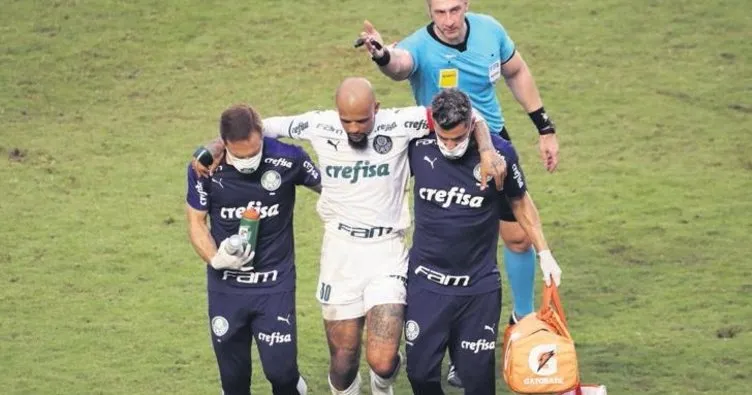 Felipe Melo’nun ayak bileği kırıldı