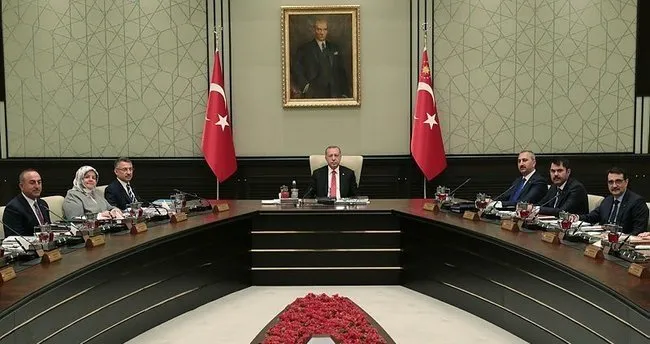Nefesler tutuldu! Bugün Kabine Toplantısı ne zaman, saat kaçta başlıyor? Bakanlar Kurulu Kabine Toplantısı sonucunda Başkan Erdoğan kararları açıklayacak!
