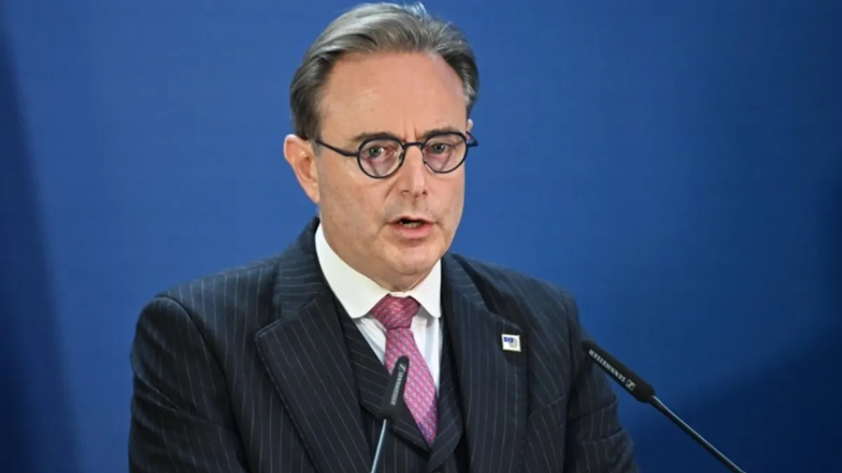 Belçika’dan ABD’ye sert mesaj! “En büyük müttefikimiz kırılganlığımızı istismar ediyor” Belçika’dan ABD’ye sert mesaj! “En büyük müttefikimiz kırılganlığımızı istismar ediyor”