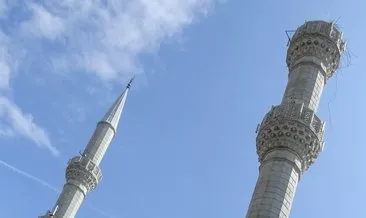 Avcılar’da minaresi yıkılan cami mühürlendi