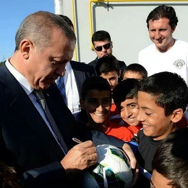 Cumhurbaşkanı Erdoğan'ın fotoğrafları albüm oldu