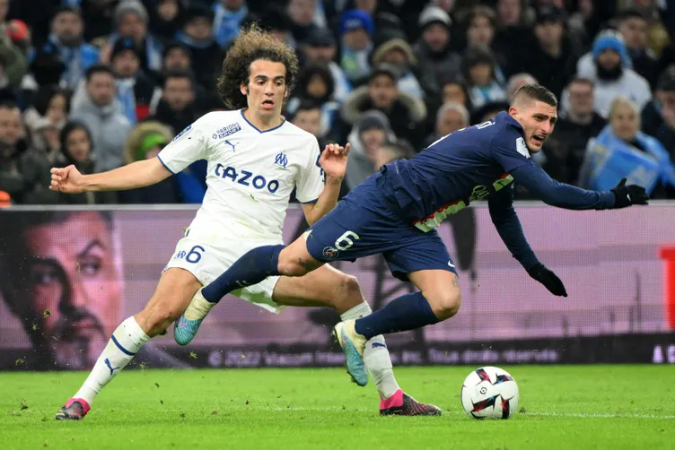 Son dakika Galatasaray transfer haberi: Cimbom'dan tarihe geçecek transfer! Böyle duyuruldu...