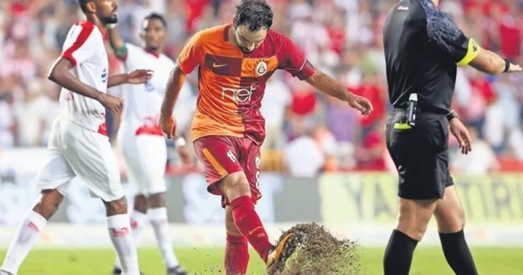 Son dakika Galatasaray haberleri! Selçuk İnan tepkisi...