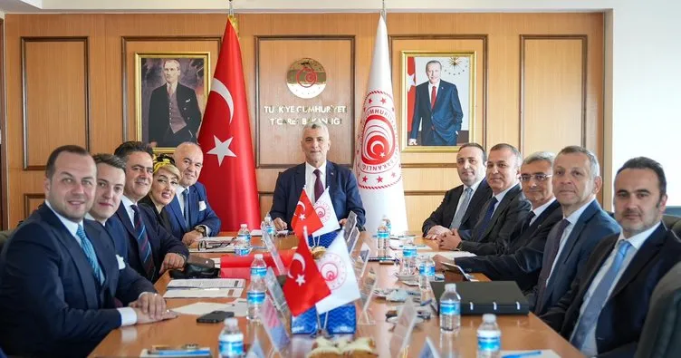 Bakan Bolat Makedonya-Türkiye Ticaret Odası temsilcileri ile görüştü
