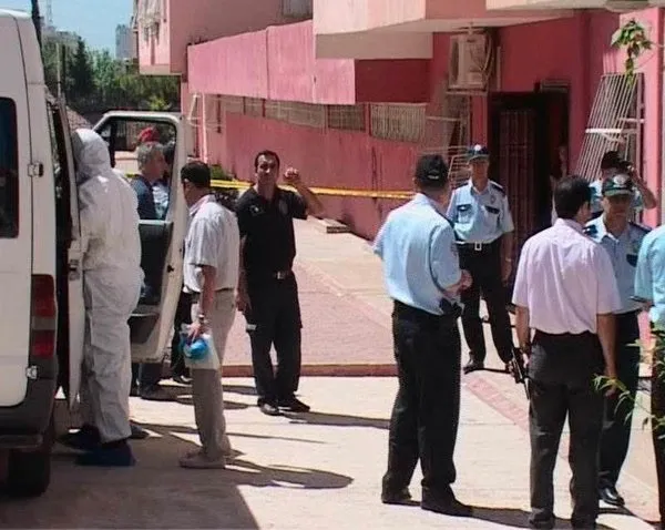 Adana'da vahşi cinayet