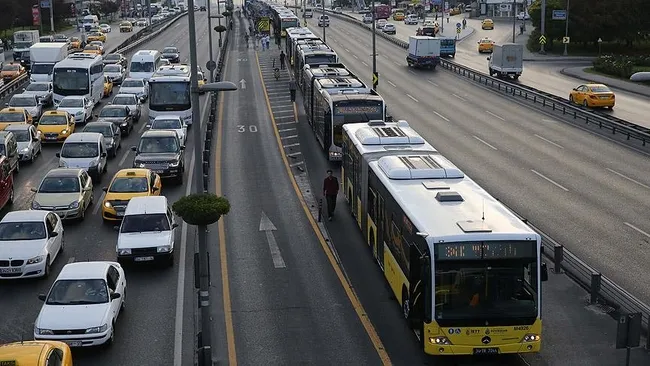 istanbulda-1-mayis-tedbiri-7-metro-duragi-kapatiliyor-1746030253087.jpg