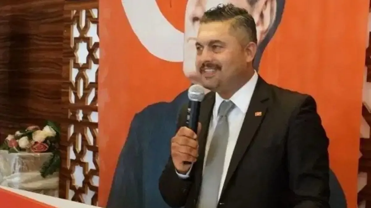 SON DAKİKA | CHP’li Şile Belediyesi’ne operasyon! Başkan Özgür Kabadayı gözaltına alındı SON DAKİKA | CHP’li Şile Belediyesi’ne operasyon! Başkan Özgür Kabadayı gözaltına alındı