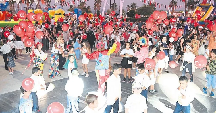 Renkli ‘sünnet’ şöleni