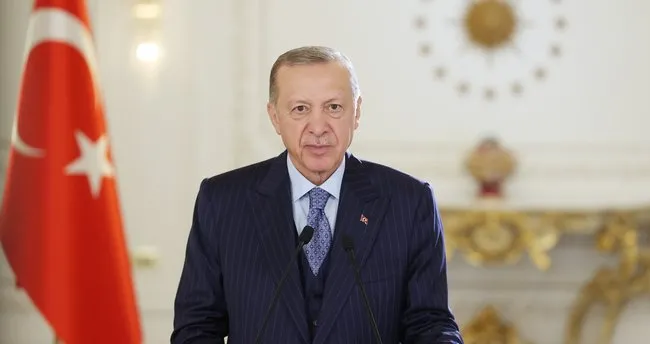SON DAKİKA: Başkan Erdoğan'dan 'Karadeniz Gazı' açıklaması: Denizin 2200 metre altında enerji üssü kurduk