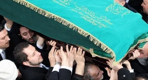 Erbakan’ın cenazesinden kareler