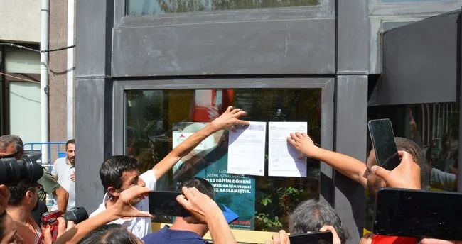 CHP'li Kadıköy Belediyesi'nde grev var! İşçiler isyan bayrağını açtı...