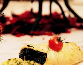 Ispanaklı Mantarlı Hindi Sarması