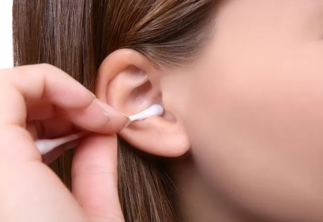 Kulak çubuğu kullanmak zararlı mı?