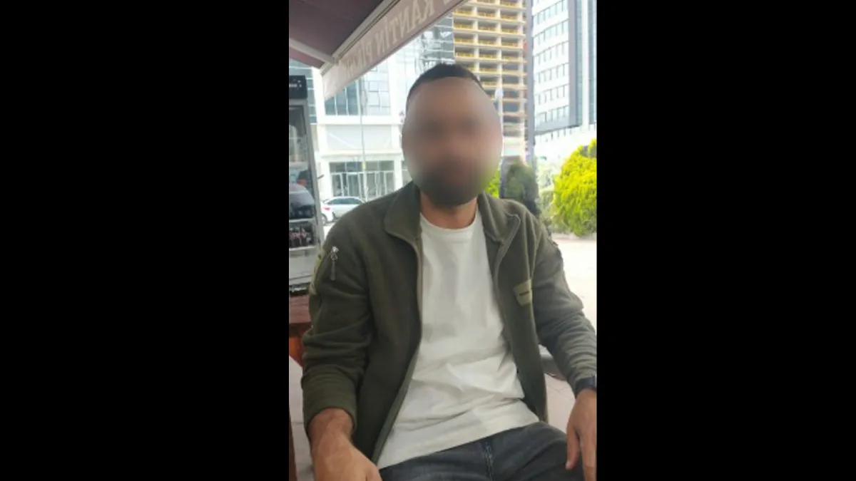 Sakalını kesmeyen işçiyi öldüresiye dövdüler