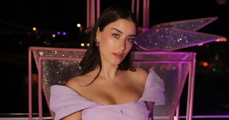 Hamile oyuncu Hazal Kaya Paris Moda Haftası’nda boy gösterdi! Karnı büyüyen Hazal Kaya’dan yeni pozlar!