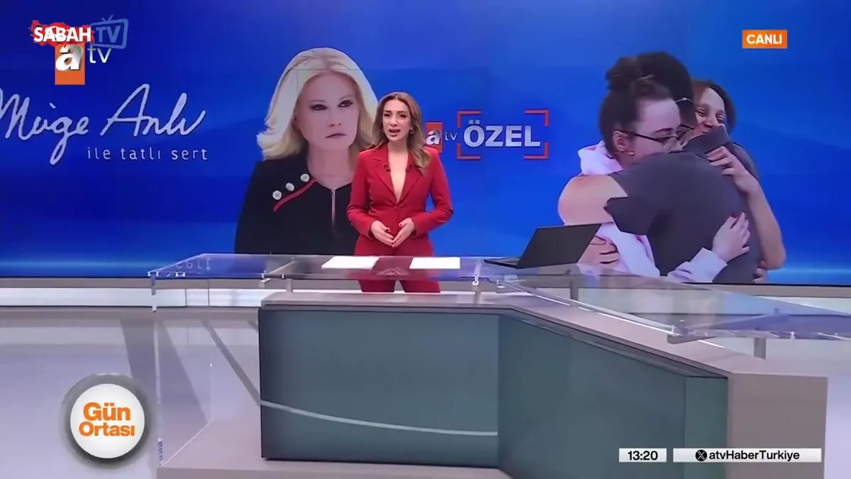 Müge Anlı sırra kadem basan Ece Küçükdoğan’ı buldu! Ailesiyle yüzleşen genç kız: Babam oltayla şiddet gösteriyordu! videosunu izle Müge Anlı sırra kadem basan Ece Küçükdoğan’ı buldu! Ailesiyle yüzleşen genç kız: Babam oltayla şiddet gösteriyordu! videosunu izle